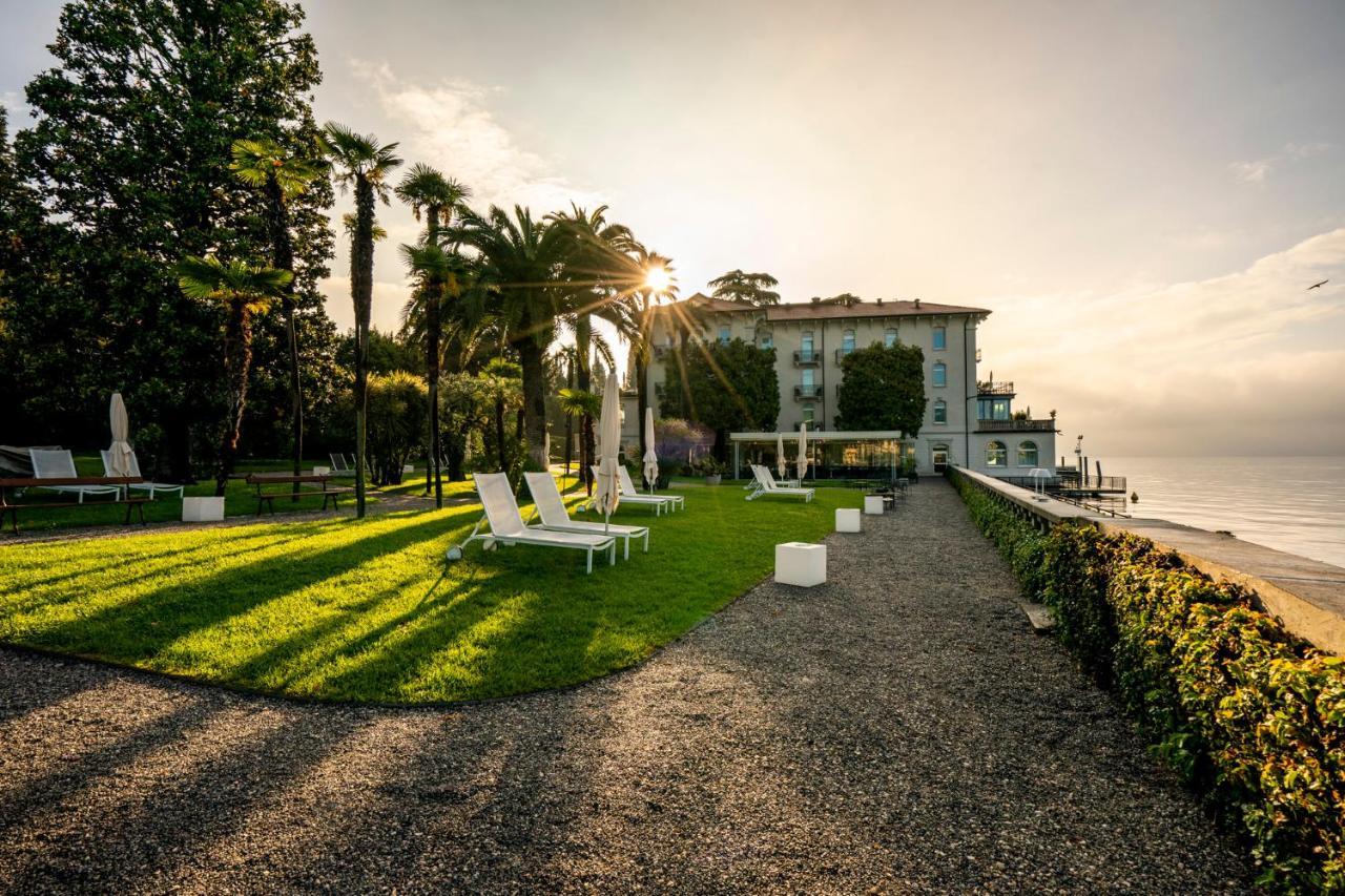 Hotel Bella Riva Gardone Riviera Exterior photo